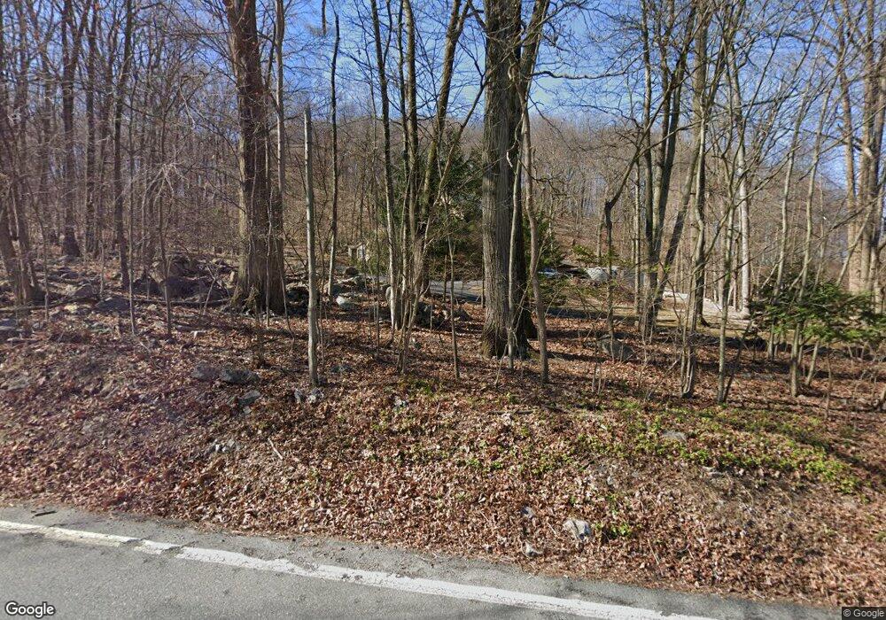 120 Dautrich Rd, Reading, PA 19606 - photo 1