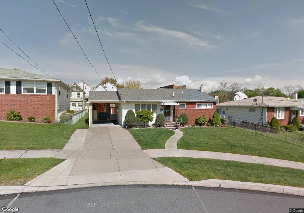 70 Sunrise Dr, Wilkes Barre, PA 18705 - photo 1