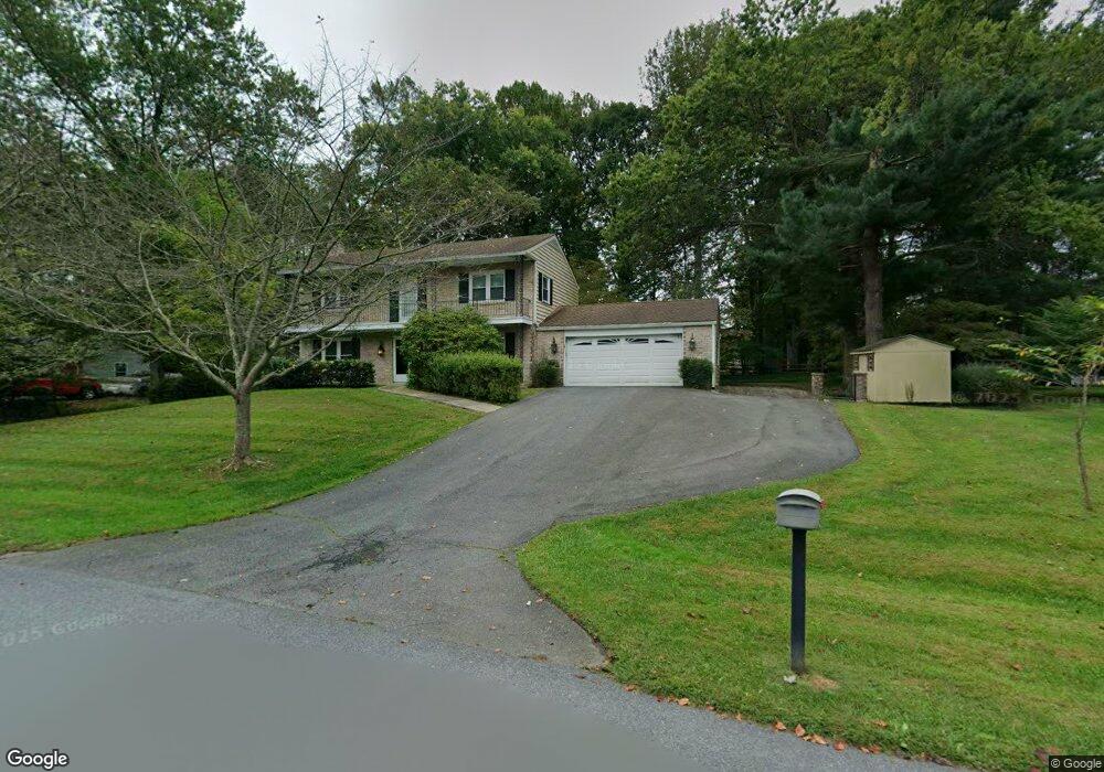 17613 Princess Anne Dr, Olney, MD 20832 - photo 1