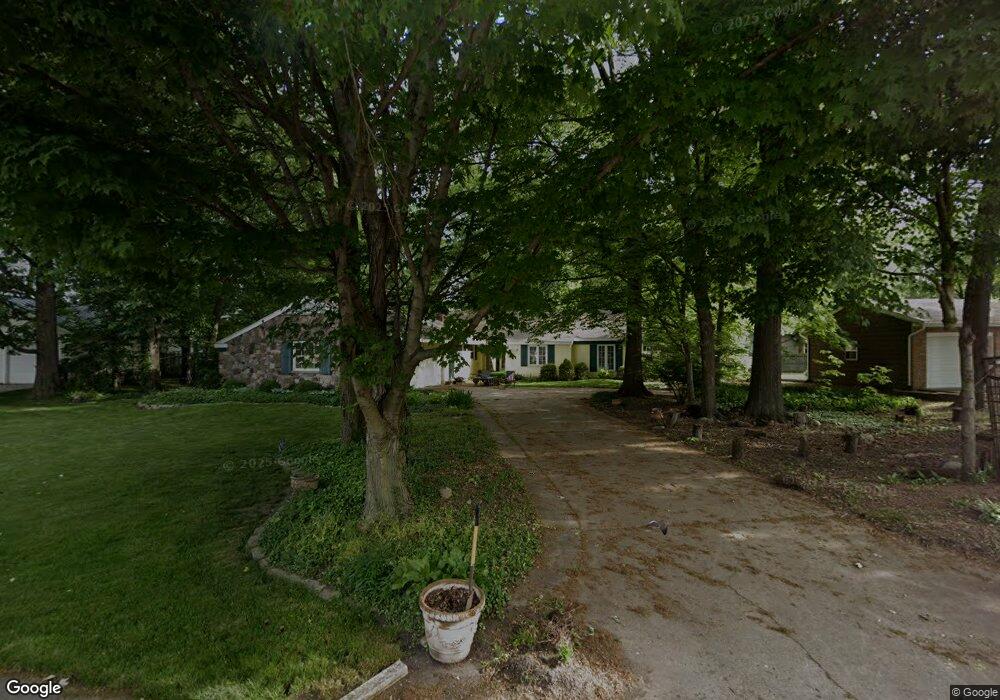 6 Meadow Ln, Nappanee, IN 46550 - photo 1