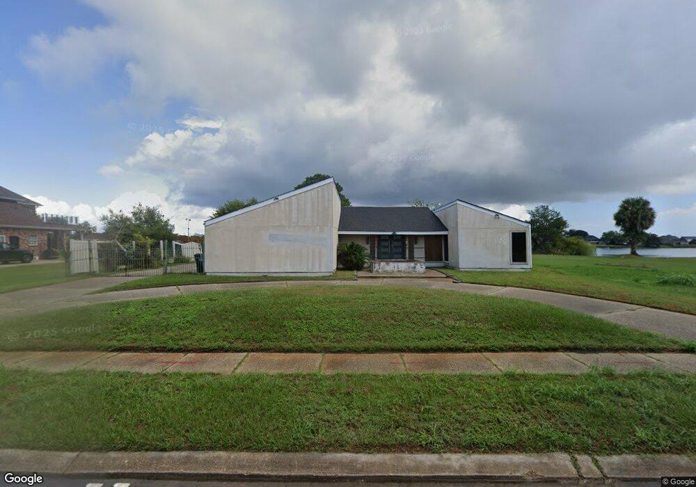 6041 Wright Rd, New Orleans, LA 70128 - photo 1