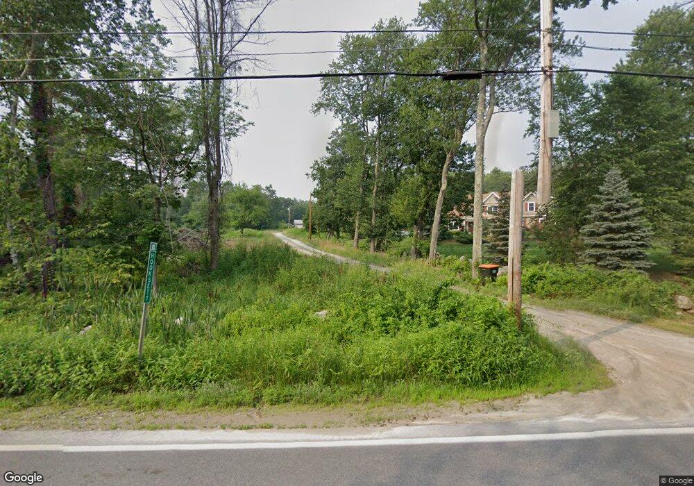 818 Hooksett Rd, Auburn, NH 03032 - photo 1