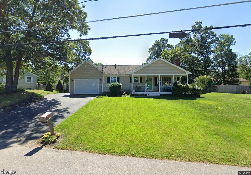 25 Lisa Ann Dr, Bellingham, MA 02019 - photo 1