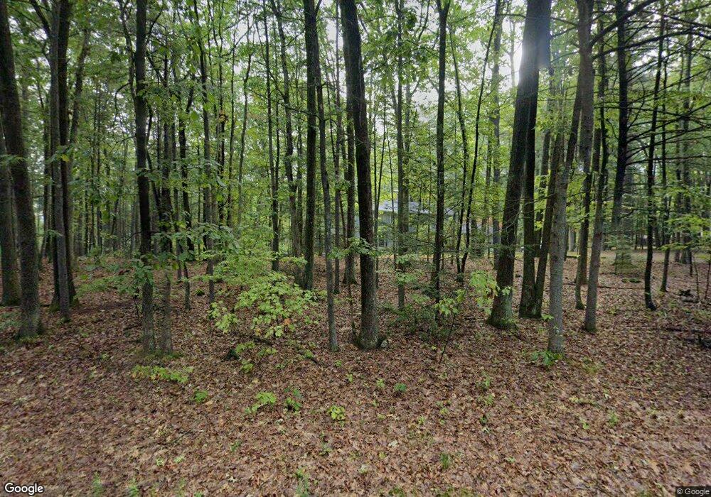 38 Weatherwood Rd, Amherst, MA 01002 - photo 1