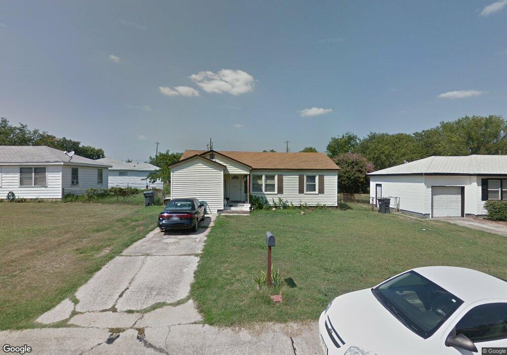 431 Pine St, Ardmore, OK 73401 - photo 1