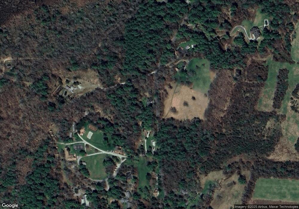 235 Low Rd, Sharon, CT 06069 - photo 1