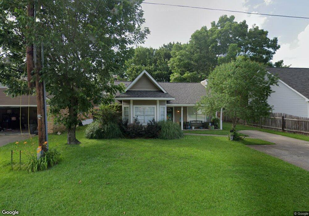 305 Timberwood Dr, Monroe, LA 71203 - photo 1