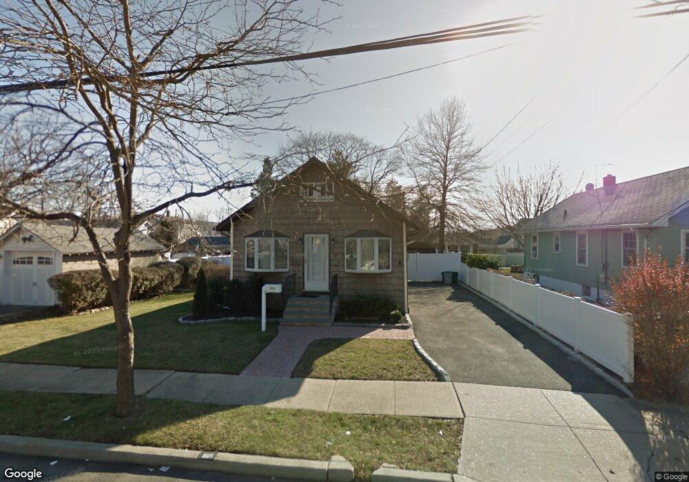 805 Nassau St, Bellmore, NY 11710 - photo 1