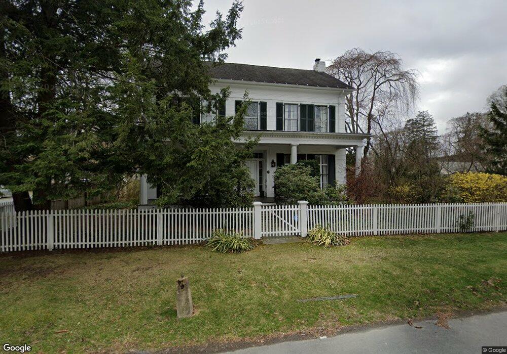 200 W Ann St, Milford, PA 18337 - photo 1