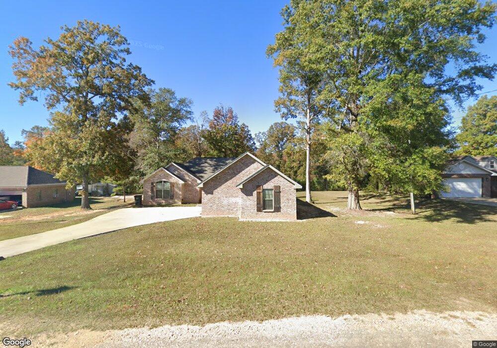 1018 Chase Dr, McComb, MS 39648 - photo 1