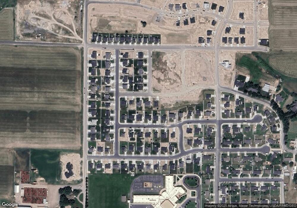 702 W 400 N, Smithfield, UT 84335 - photo 1