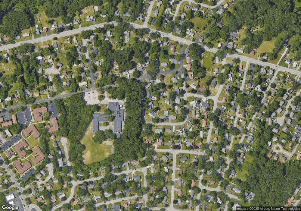 101 Hobbs Rd, Warwick, RI 02889 - photo 1