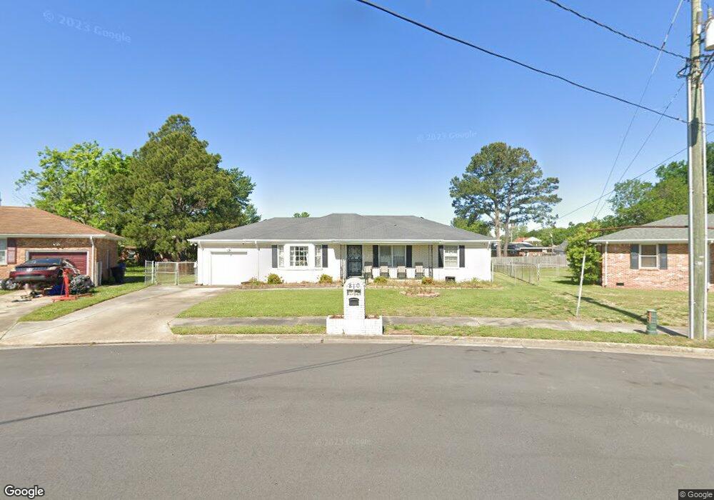 810 Bouie Ct, Portsmouth, VA 23704 - photo 1
