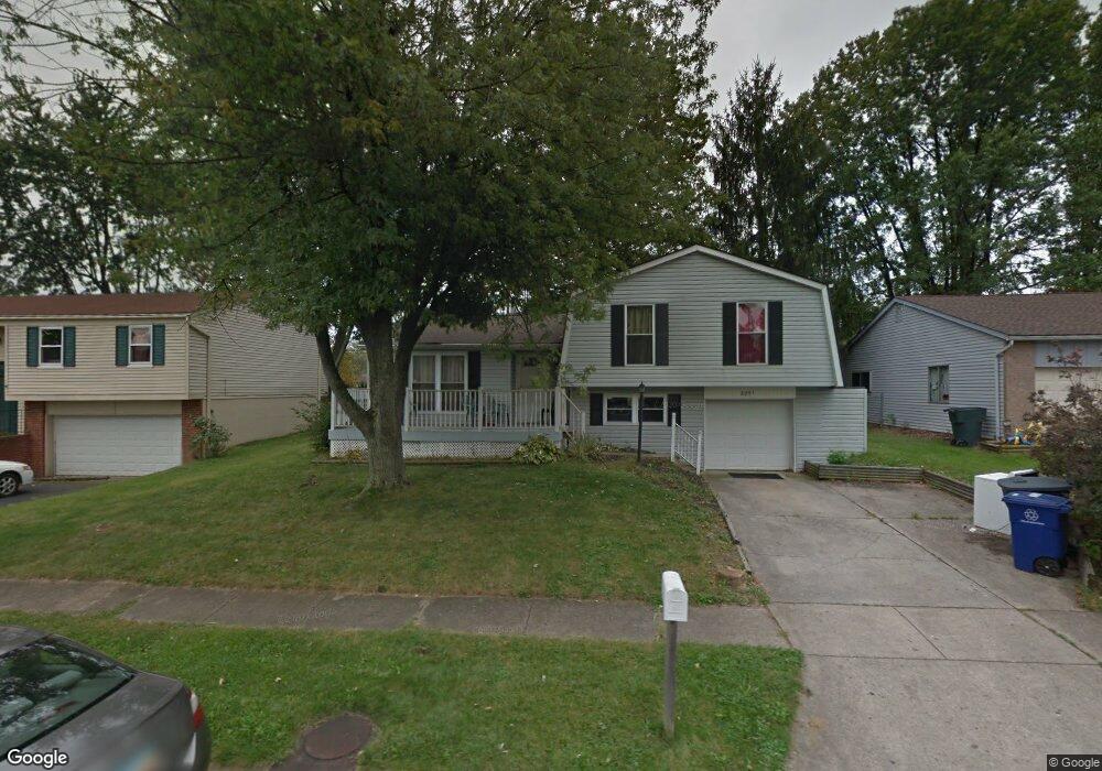 2271 Kilbourne Ave, Columbus, OH 43229 - photo 1