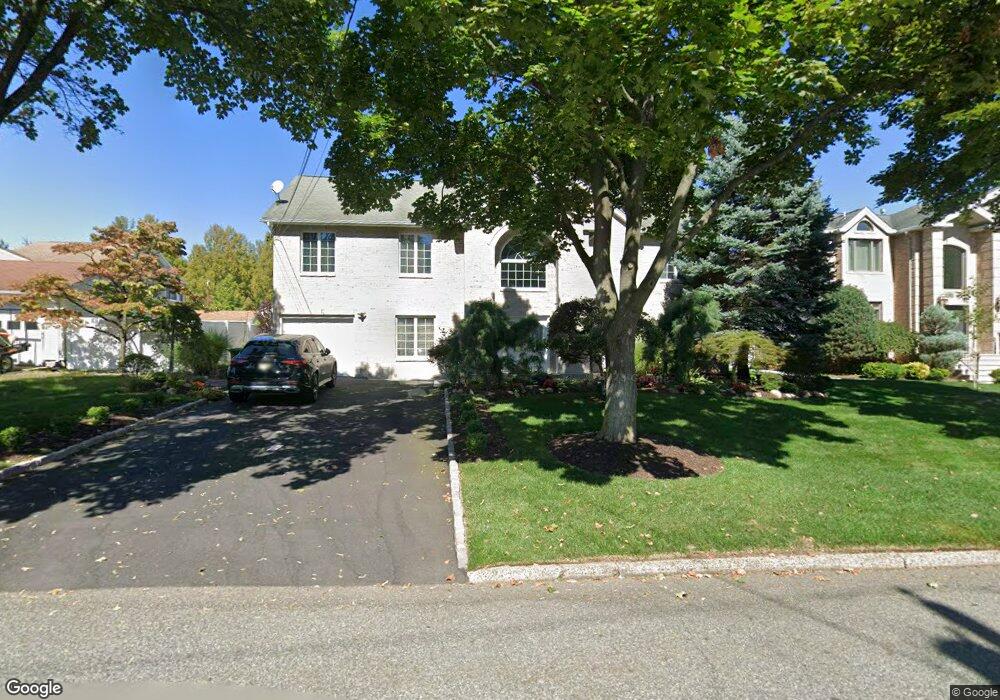 131 Thomas Dr, Paramus, NJ 07652 - photo 1