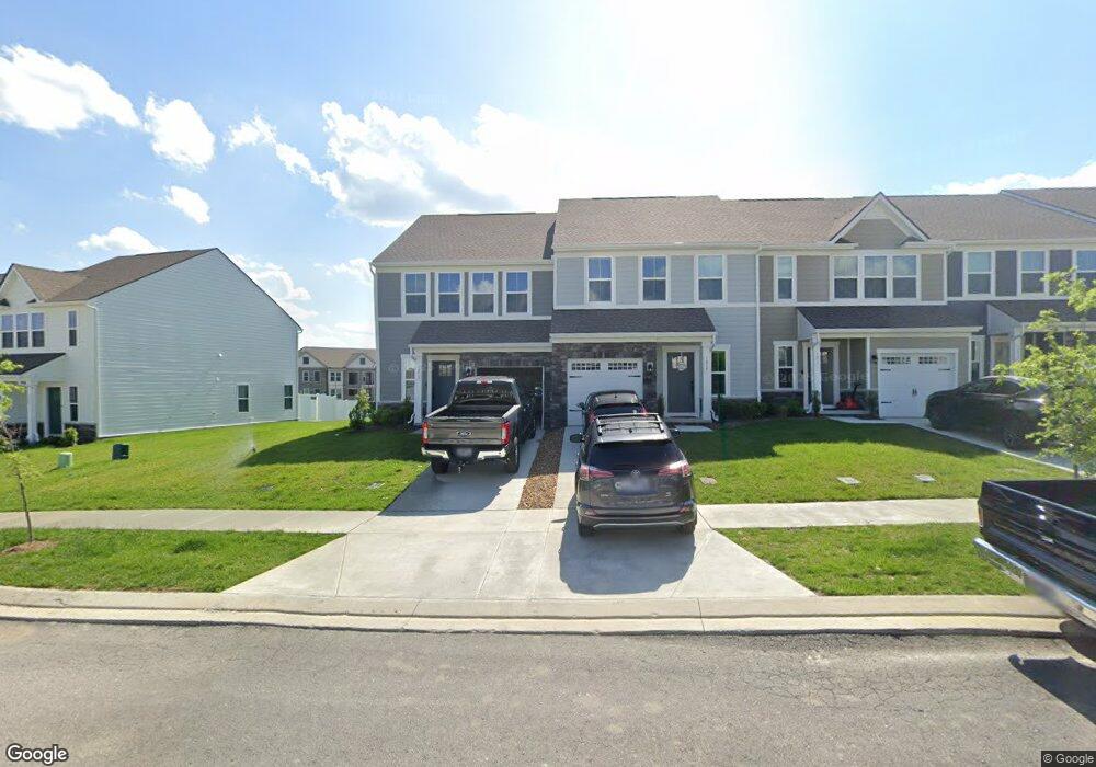 1013 Clendening Dr, Gallatin, TN 37066 - photo 1