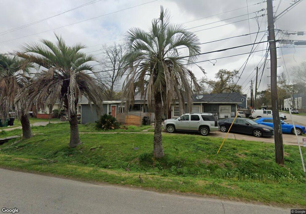 400 Delz St, Houston, TX 77018 - photo 1