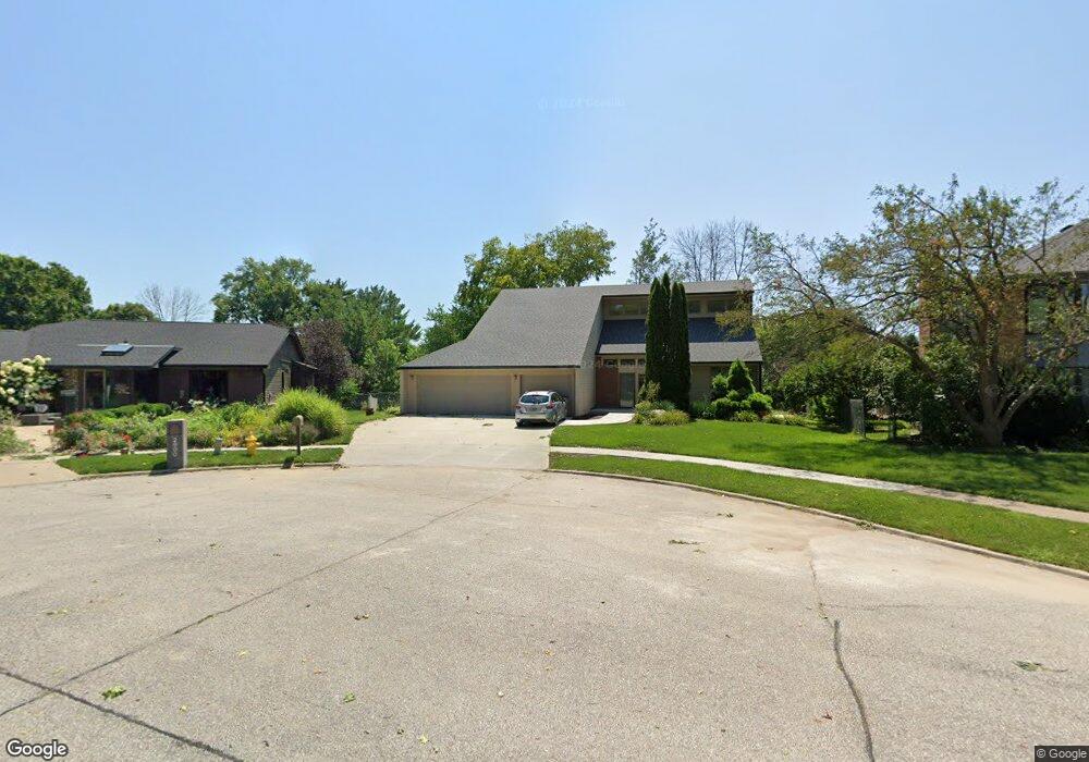 2908 Orchard Dr, West Des Moines, IA 50266 - photo 1