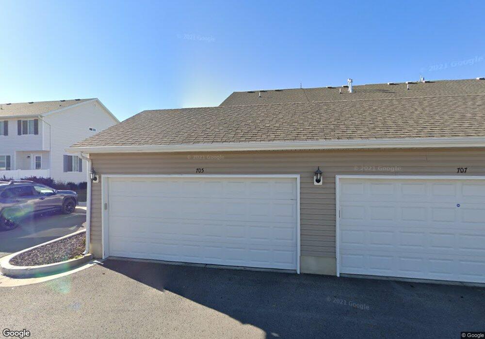 705 S 220 Pvfl W unit 27, Spanish Fork, UT 84660 - photo 1