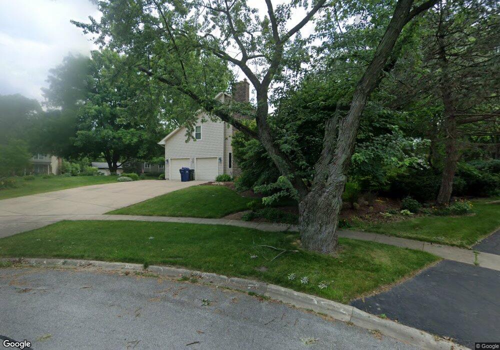 1947 Phaeton Ct, Naperville, IL 60565 - photo 1