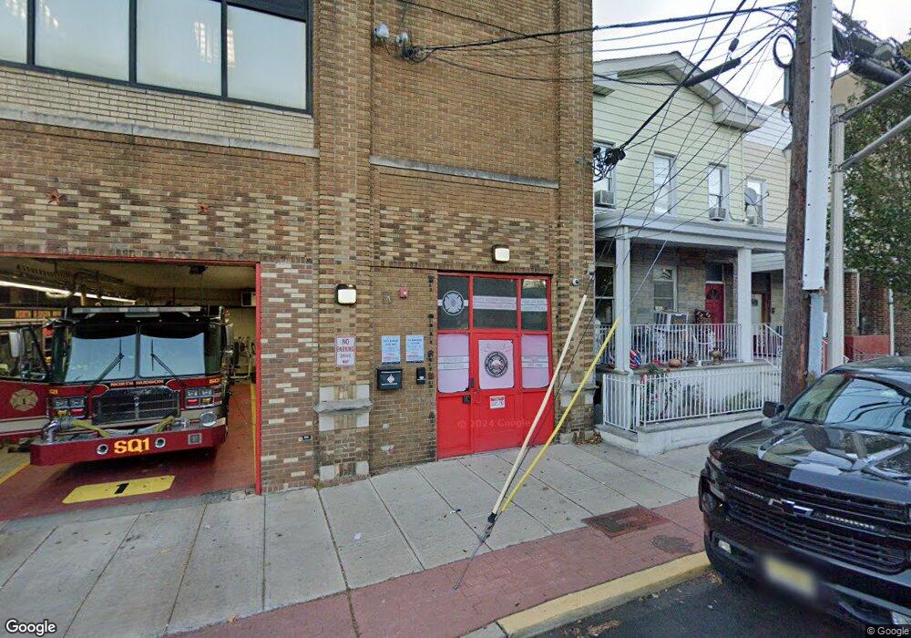 542 43rd St, Union City, NJ 07087 - photo 1