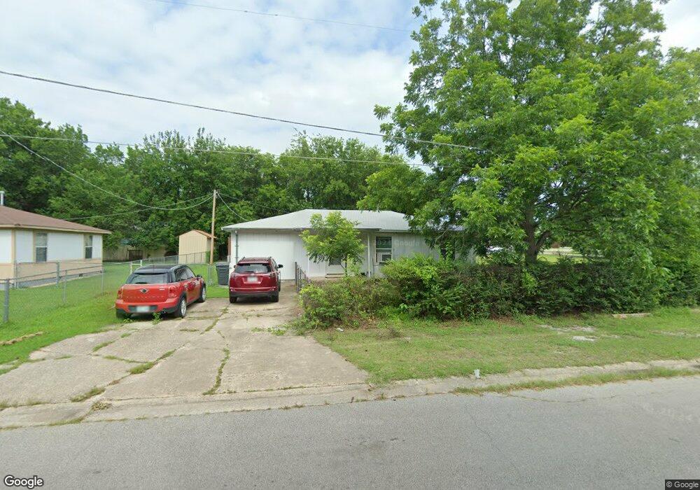 908 F St SW, Ardmore, OK 73401 - photo 1