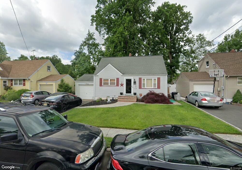 734 Hemlock Rd, Union, NJ 07083 - photo 1