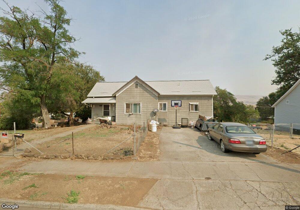 1205 E 11th St, the Dalles, OR 97058 - photo 1
