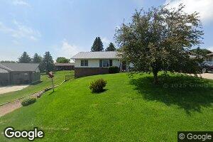 115 7th St, Laurel, NE 68745