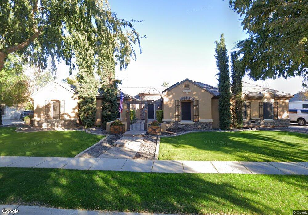 2932 E Page Ave, Gilbert, AZ 85234 - photo 1