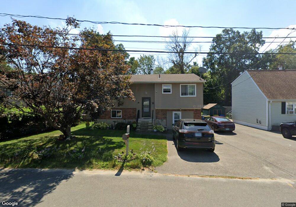 32 Granada Dr, Waterbury, CT 06704 - photo 1