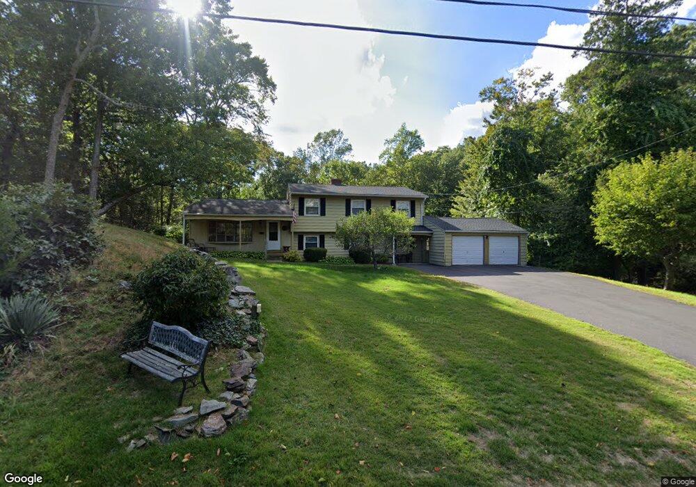 280 Mallard Dr, Orange, CT 06477 - photo 1