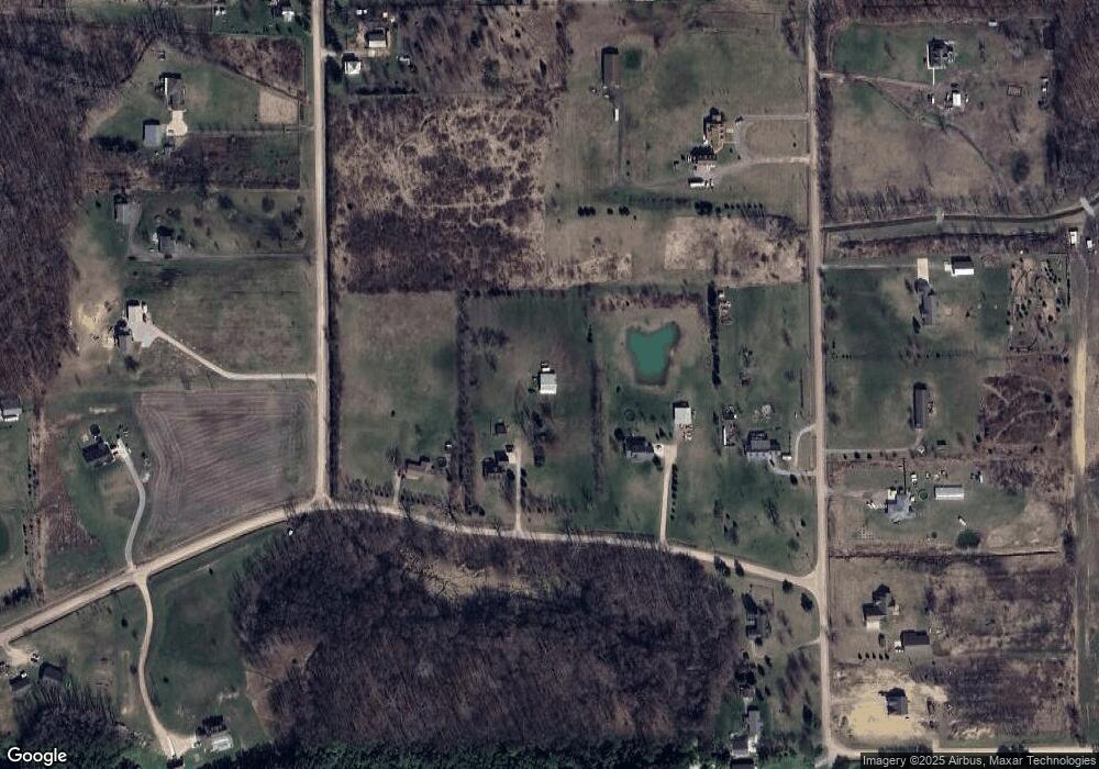 6720 Stout Rd, Carleton, MI 48117 - photo 1