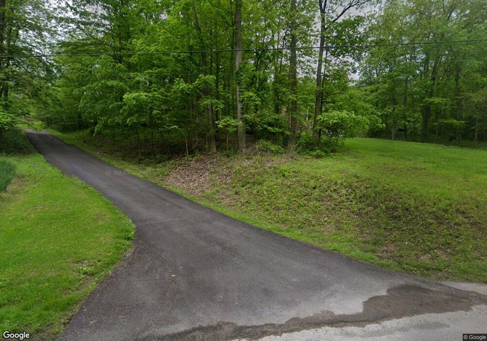 192 Sugar Run Rd, Eighty Four, PA 15330 - photo 1