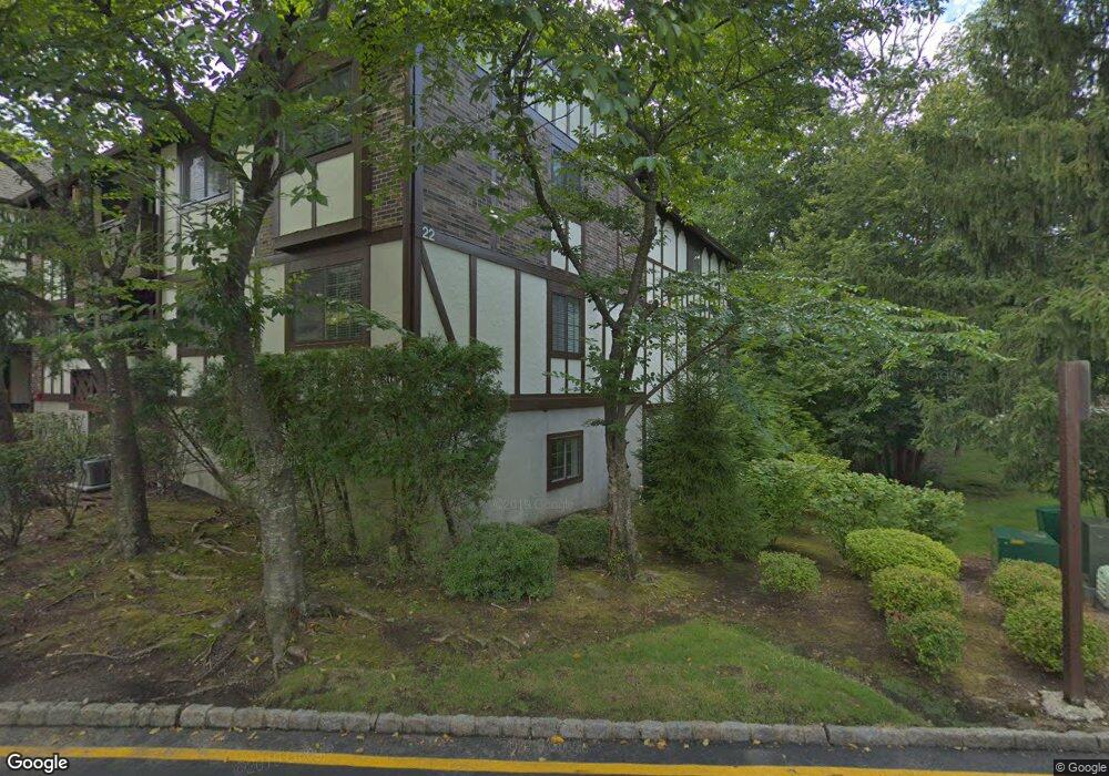 2204 Hemingway Ln unit 2204, Mahwah, NJ 07430 - photo 1