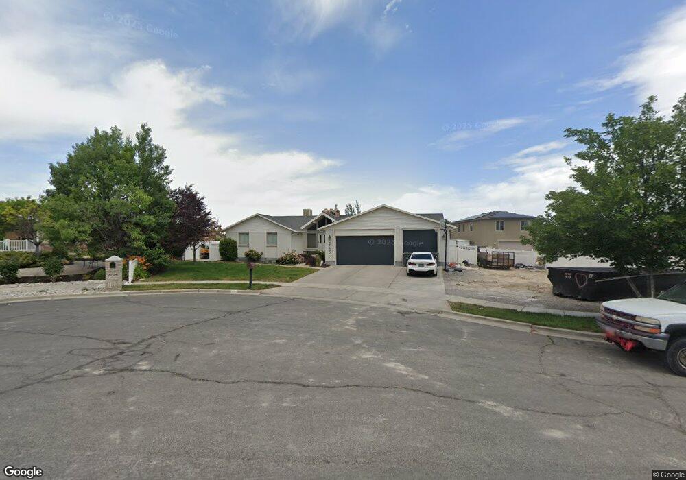 2102 Lawrence Cir, South Jordan, UT 84095 - photo 1