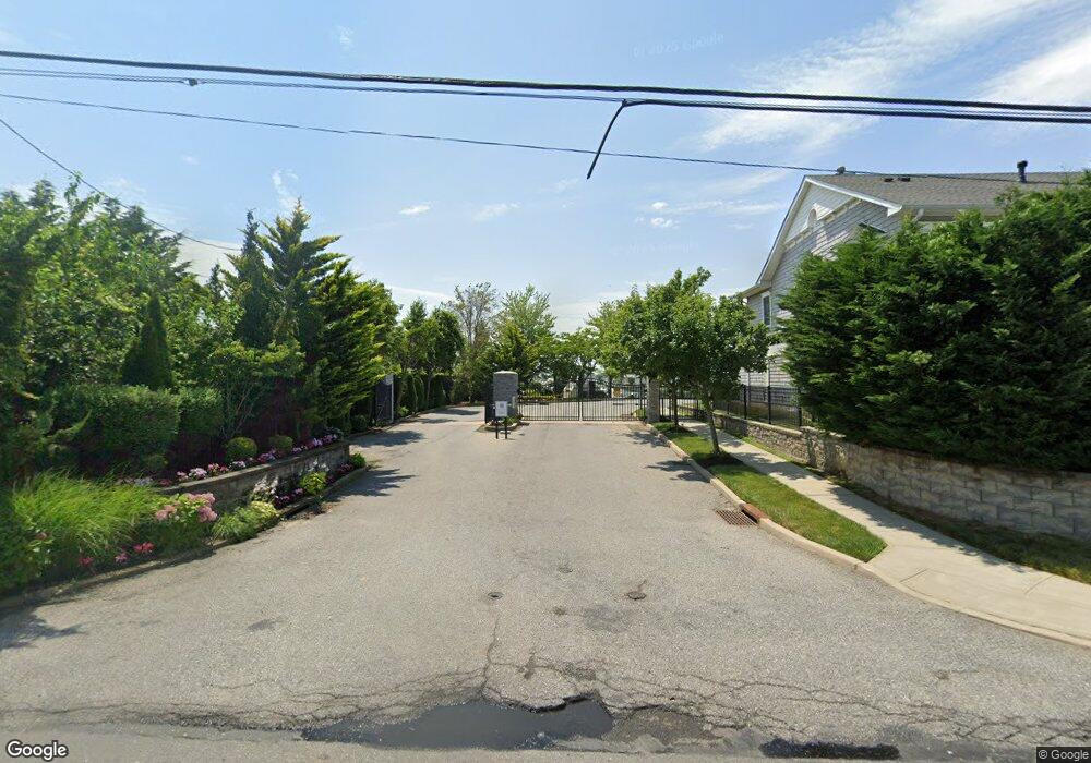 46 Ocean Watch Ct, Freeport, NY 11520 - photo 1