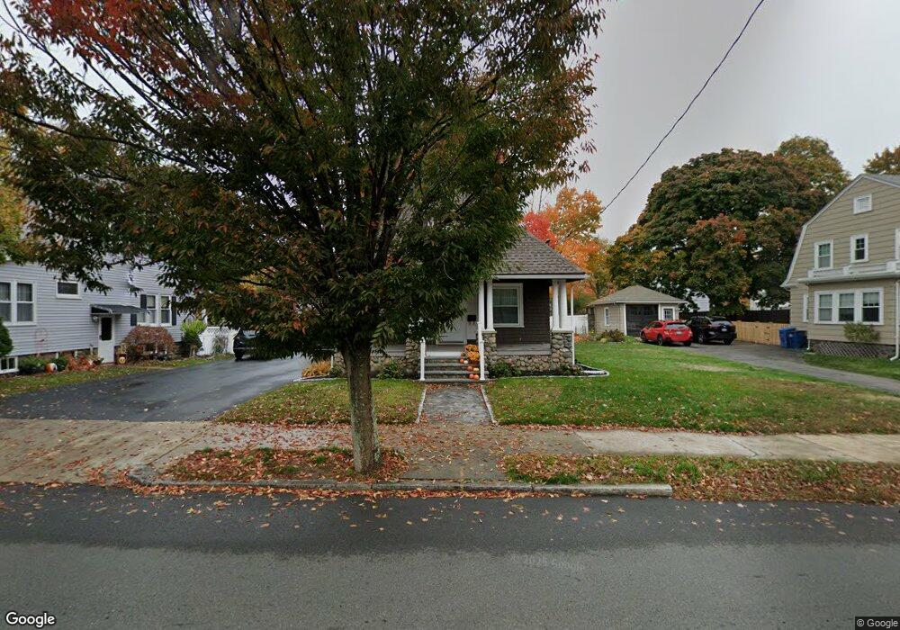 303 Albion St, Wakefield, MA 01880 - photo 1