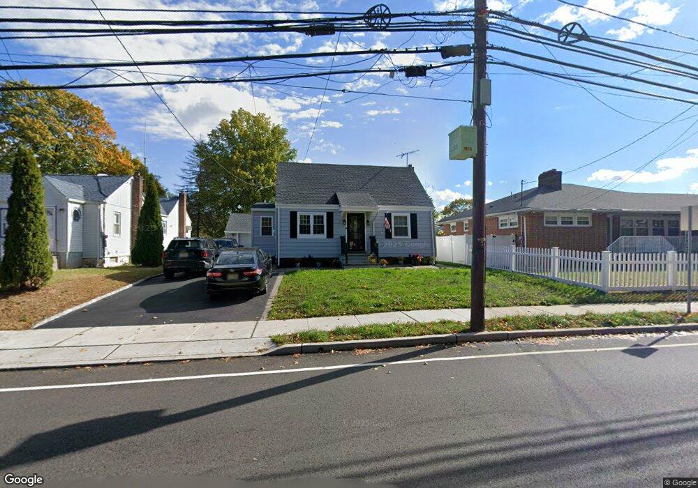 126 Magnolia Rd, Iselin, NJ 08830 - photo 1