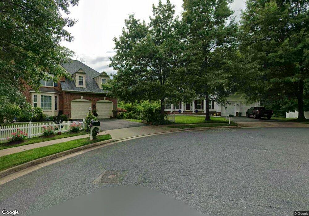 17020 Gatlin Ct, Woodbridge, VA 22191 - photo 1