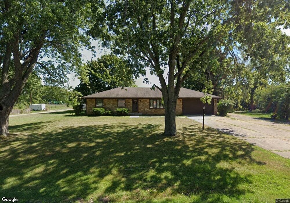 2417 N Adelphi Ave, Waukegan, IL 60087 - photo 1