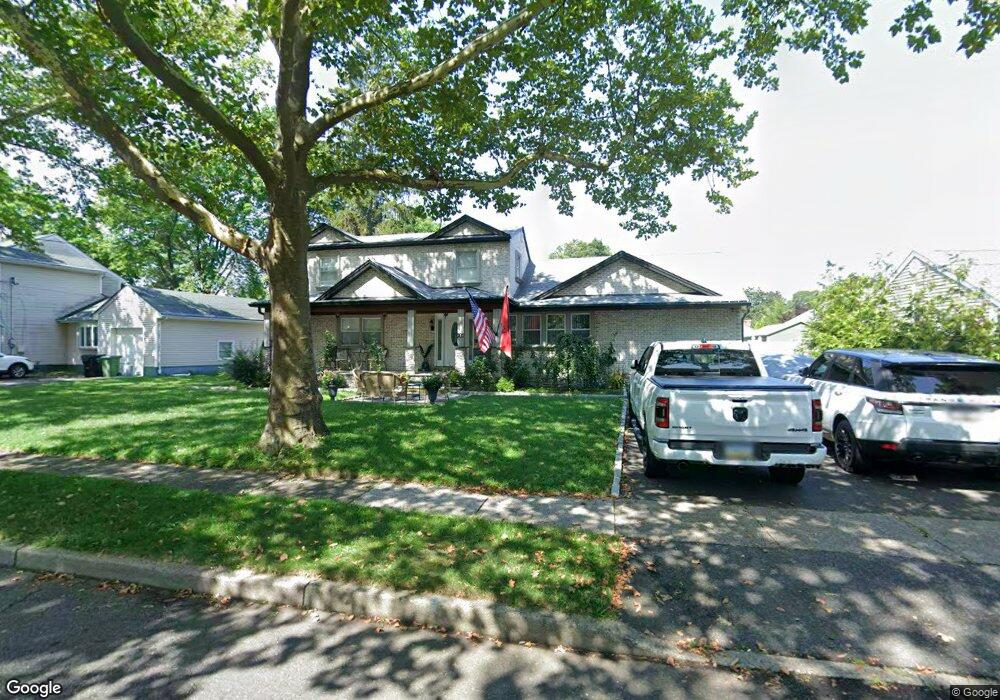 707 Chadwick Dr, Paramus, NJ 07652 - photo 1