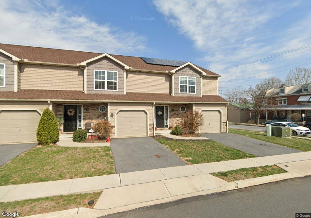 501 Elm St, West Reading, PA 19611 - photo 1