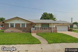 802 4th St, Gibbon, NE 68840