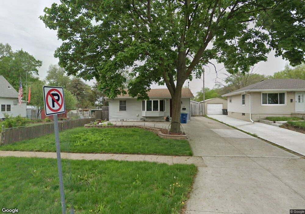 1708 E 23rd St, Des Moines, IA 50317 - photo 1