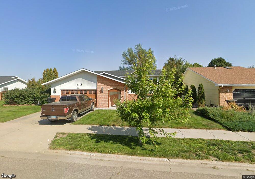 2510 13th Ave W, Williston, ND 58801 - photo 1