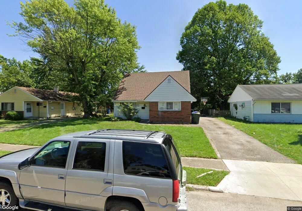 2424 Hanna Dr, Columbus, OH 43211 - photo 1