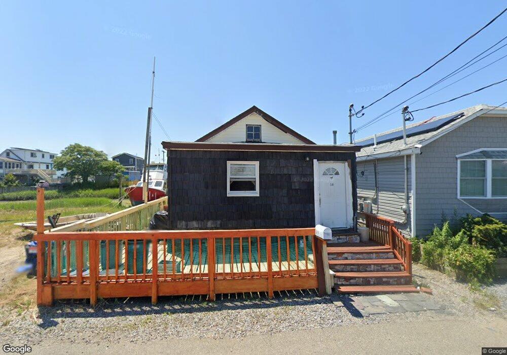 38 W 17th Rd, Broad Channel, NY 11693 - photo 1