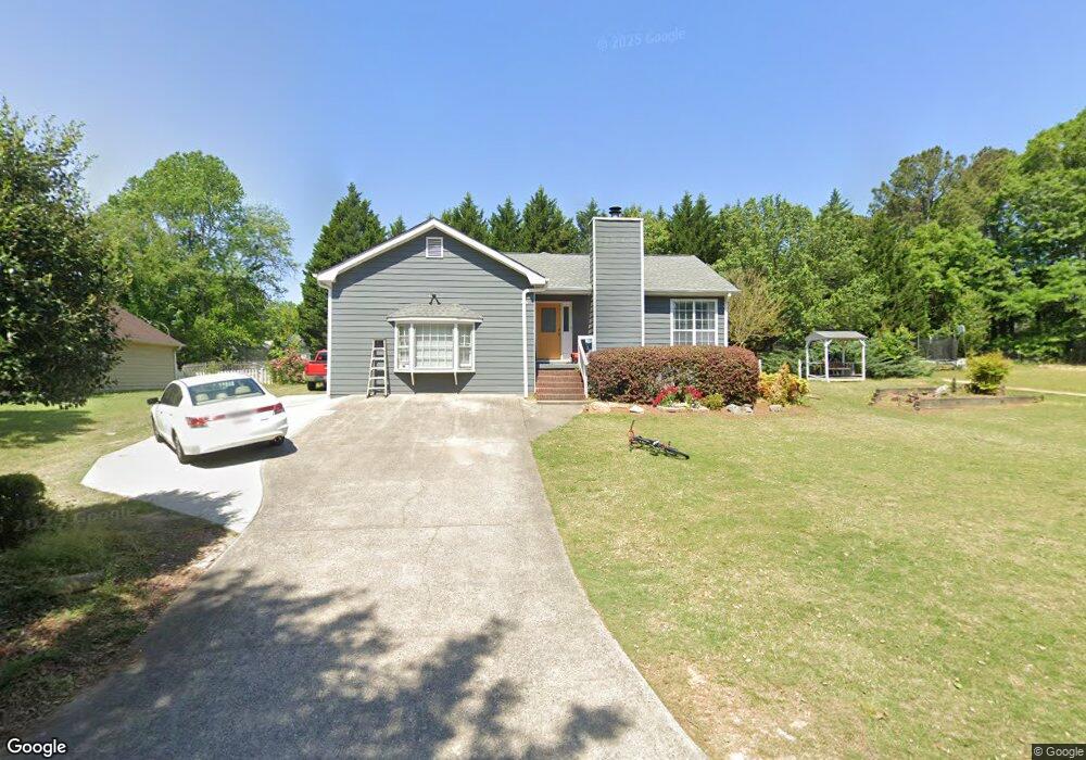 143 Ashwood Way unit 4, Winder, GA 30680 - photo 1