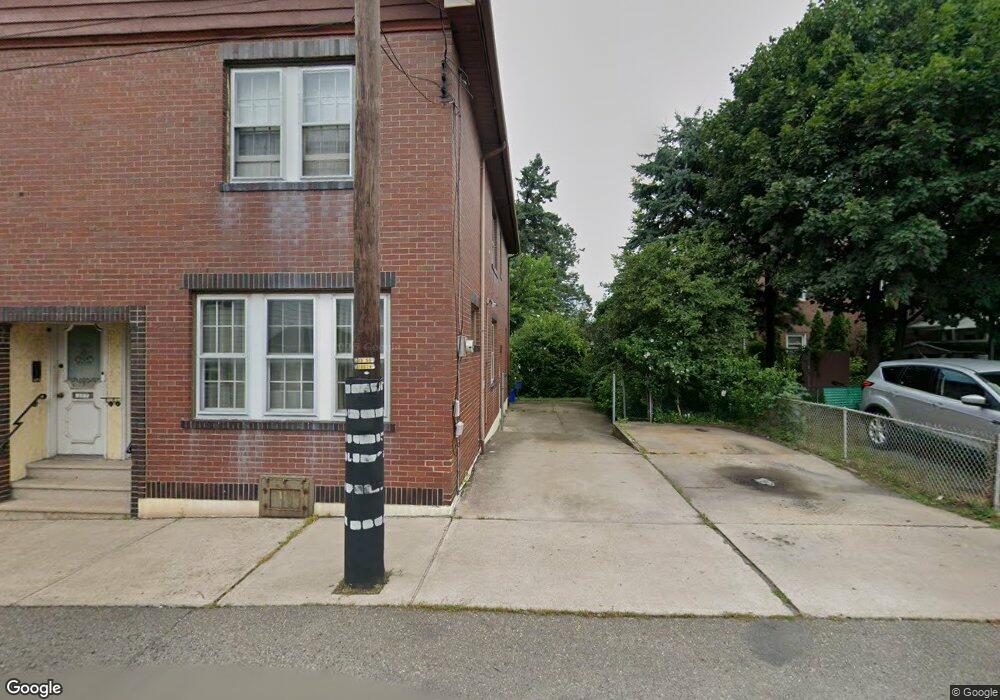 139 E Noble St, Hazleton, PA 18201 - photo 1